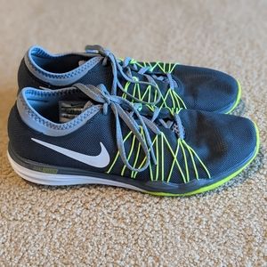 Nike Dual Fusion TR Hit Cross Trainers - Size 9